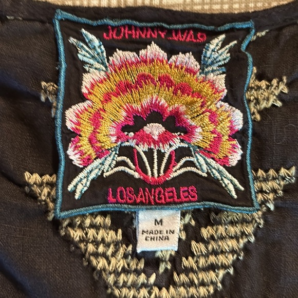 Johnny Was women’s black linen romper with tan embroidery in size Medium - Picture 6 of 6